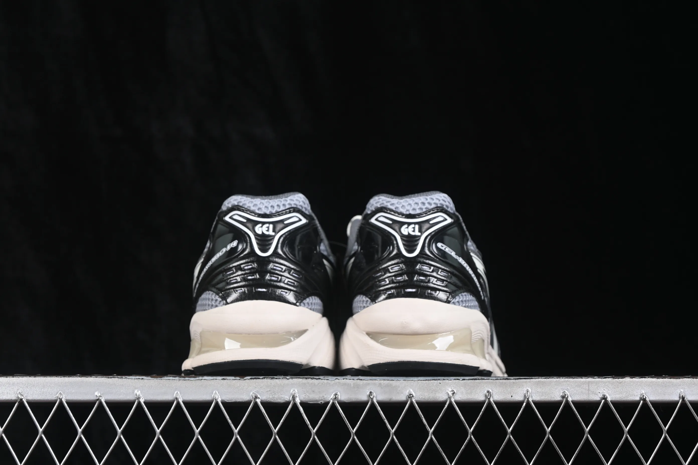 All categories Asics ASICS series Asics Gel-Kayano 14 J version 1201A935-001
